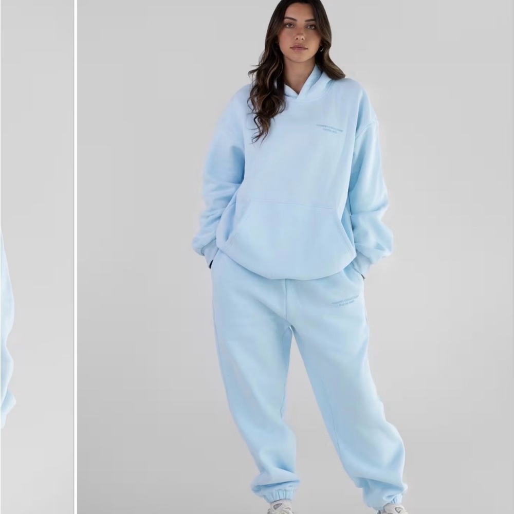 Comfrt Collection Pastel Edit Sweat Set – Baby Blue (Size M)